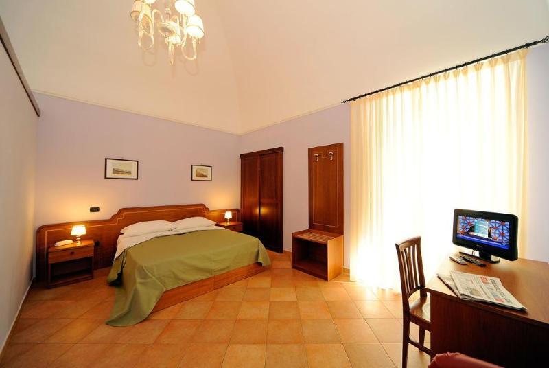 Bed and Breakfast Domus Aequana Vico Equense Exterior foto